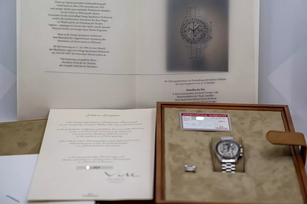Omega 30963 AT345.0063 limitierte Speedmaster Full Set Apollo XI Platin Bild 1