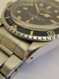 Rolex  Vintage SUBMARINER  Red Sub 1680  Abbildung 8