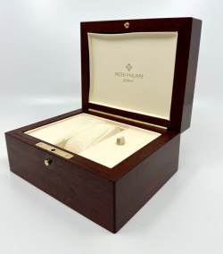 Patek Philippe Mahagoni Box Kalender und Komplikations-Modelle Image 4