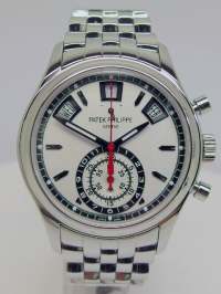 Patek Philippe Chrono Kalender 5960 in Stahl Image 7