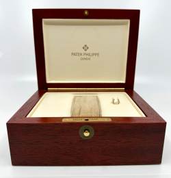 Patek Philippe Mahagoni Box für Kalender und Komplikations Modelle Image 3
