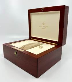 Patek Philippe Mahagoni Box für Kalender und Komplikations Modelle Image 4