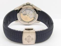 Patek Philippe 5650G limited Advanced Research Aquanaut 500 Exemplare Full Set Image 3