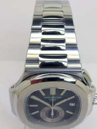 Patek Philippe NAUTILUS 5980 Chronograph in Stahl Image 11