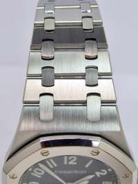 Audemars Piguet limited ROYAL OAK Nick Faldo 15190SP  Image 11