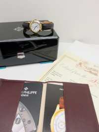 Patek Philippe Travel Time 5134J in Gelbgold Image 10