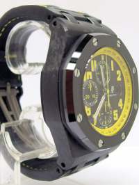 Audemars Piguet OFFSHORE 26176FO Bumble Bee in Carbon Image 10