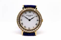 Patek Philippe Lady CALATRAVA | Ref. 4820J | orig. Diamant Lünette 0,81 Carat Image 6