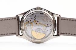 Patek Philippe 5038G limitierter Ewiger Kalender Weißgold 500 Exemplare Full Set Image 4