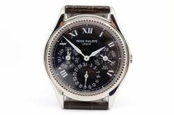Patek Philippe 5038G limitierter Ewiger Kalender Weißgold 500 Exemplare Full Set Image 6