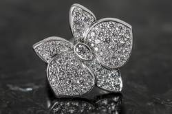 Cartier CARESSE D'ORCHIDÉES par Cartier Ring | Weißgold | Diamant Pavé Abbildung 8
