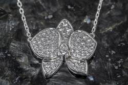 Cartier CARESSE D'ORCHIDÉES par Cartier Collier | Weißgold | Diamant Pavé Abbildung 9