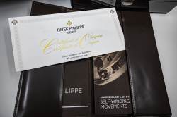 Patek Philippe Jumbo NAUTILUS ungetragen | Kaliber 26-330 | 5711 in Stahl | Full Set | 2020 | Image 13