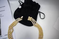 Dreireihige Perlenkette massive Schmuckschließe Gelbgold mit 23 Brillanten Abbildung 5