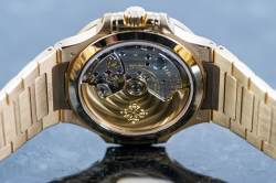 Patek Philippe medium NAUTILUS | 7118/1200R in Roségold | Diamant Lünette | Full Set 2018 | Image 4