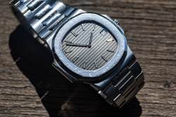 Patek Philippe 3700 Vintage Jumbo Nautilus Type 7 Serif Korkbox und PP Service Image 21