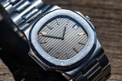 Patek Philippe 3700 Vintage Jumbo Nautilus Type 7 Serif Korkbox und PP Service Image 4