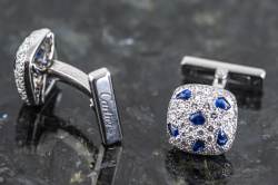 Cartier Panthère de Cartier Manschettenknöpfe | Diamanten und Saphire | 18k Weißgold Abbildung 3