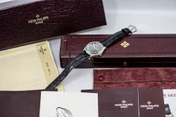 Patek Philippe 5035P Jahreskalender Noir Romaines Platin Full Set 1999 Image 16