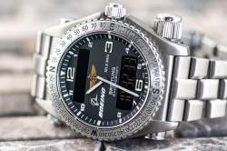 Breitling E56121.1 Emergency Boeing Titan Full Set Breitling Service 2023 Abbildung 11
