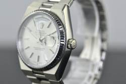 Rolex 19019 sehr seltene Vintage Day-Date Oysterquartz Weißgold Collectors Full Set Image 15