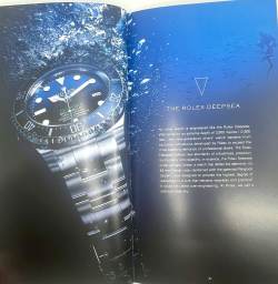 Rolex Sea-Dweller DEEPSEA James Cameron Ref. 116660 Buch / Beschreibung Image 4
