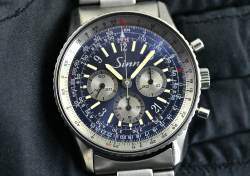 Sinn 903 sehr seltener Vintage Navigationschronograph blue & purple dial Titan Abbildung 3