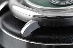 MB&F M.A.D.2 green Automatik Kaliber G101 Stahl ungetragen Full Set mit QR code Image 10