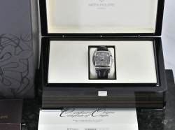 Patek Philippe 5135 Gondolo Calendario Jahreskalender grey dial Weißgold Full Set Abbildung 12