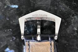 Patek Philippe 5135 Gondolo Calendario Jahreskalender grey dial Weißgold Full Set Abbildung 6