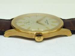 Patek Philippe 5196J Calatrava Gelbgold Image 4