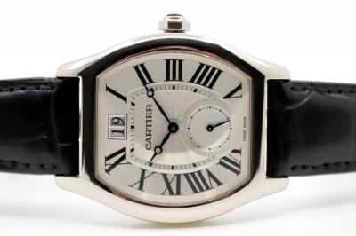 pre owned Limited Edition Cartier Tortue XL in 18k Whitegold