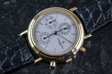 pre owned Vacheron Constantin "Les Complication" Chronograph in 18k Yellowgold