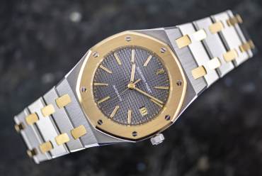 pre owned AUDEMARS PIGUET Royal Oak & Cufflinks both in Steel and 18k Yellowgold