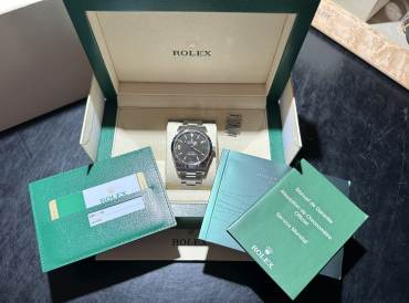 pre owned ROLEX Oyster Perpetual EXPLORER 1 Chronometer in Steel